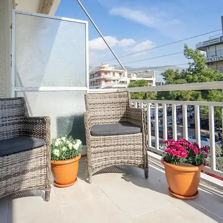 Amazing In Glyfada Center Apartment *
