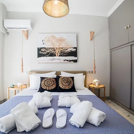 Apartment Amazing In Glyfada Center