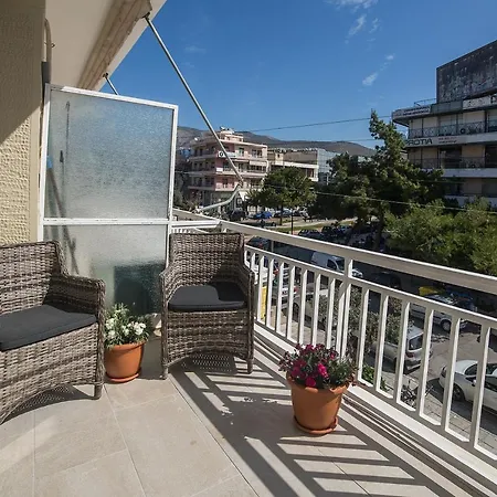 Amazing In Glyfada Center Athens