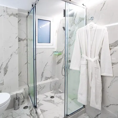 Apartment Amazing In Glyfada Center